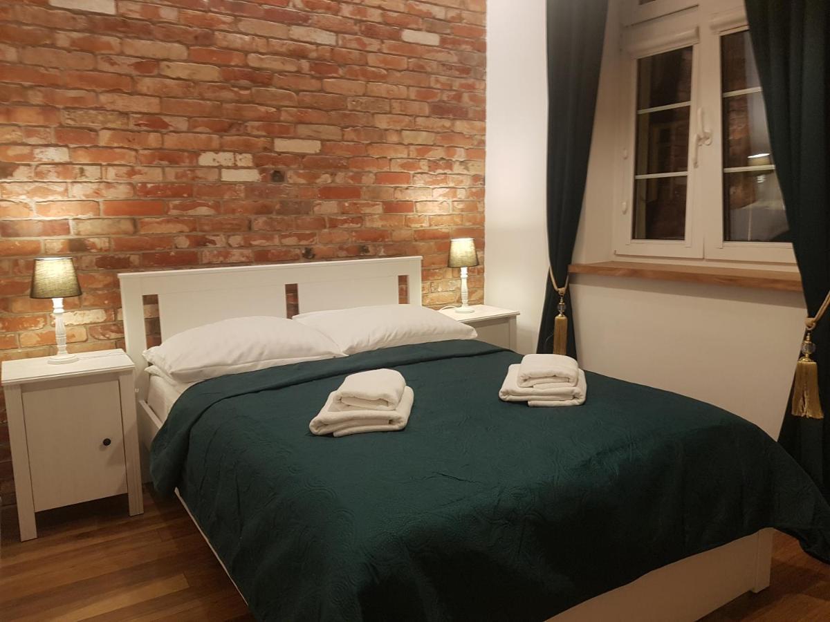 Апартаменты H&T Old Town Ogarna 97 Гданьск Экстерьер фото