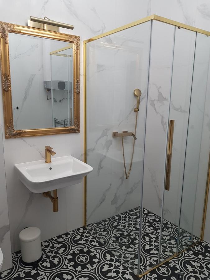Апартаменты H&T Old Town Ogarna 97 Гданьск Экстерьер фото